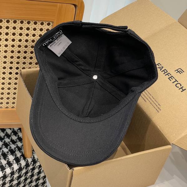 Miu Miu Hat MUH00199